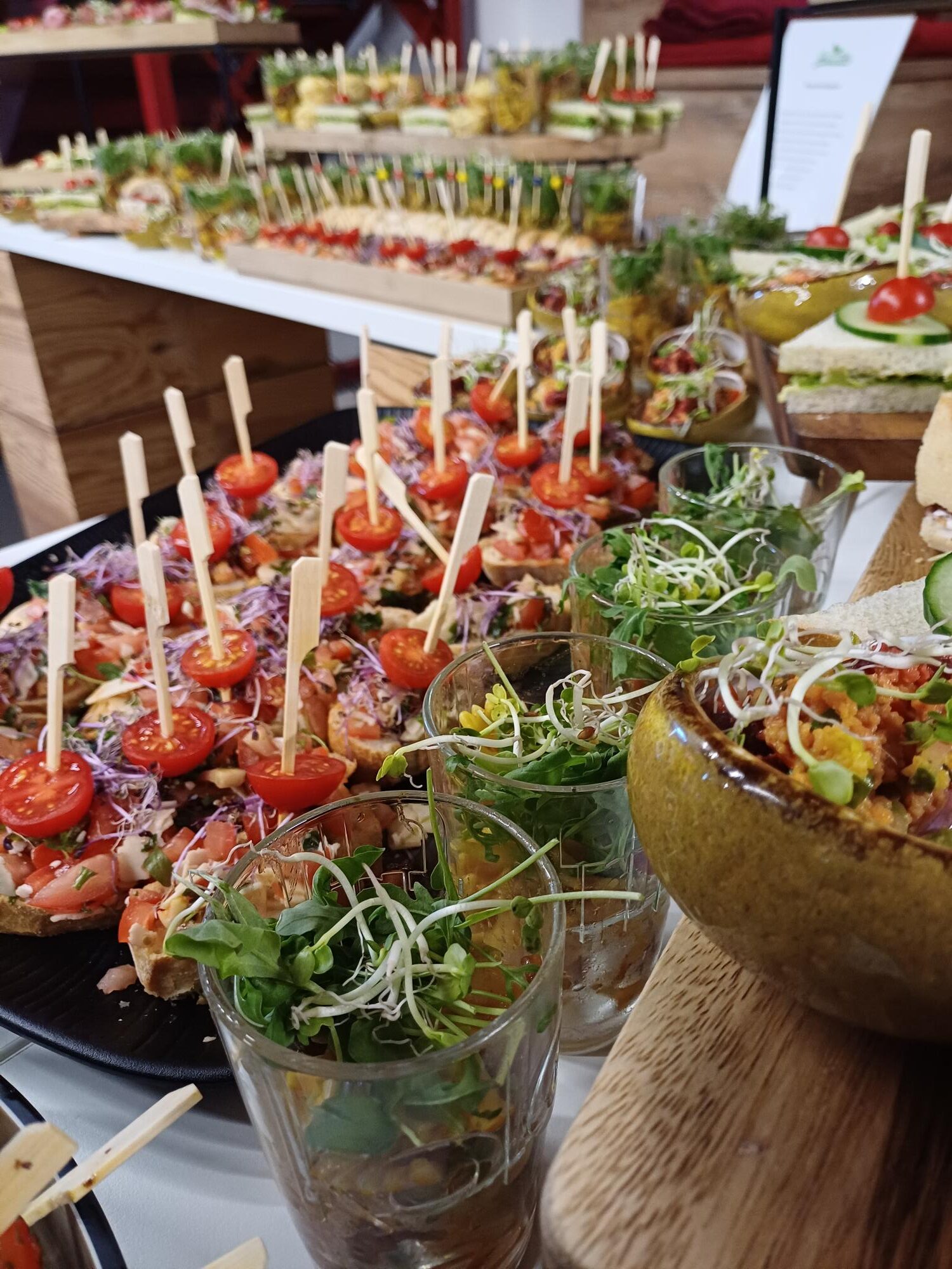Veganes und vegetarisches Buffet von Lehmüse