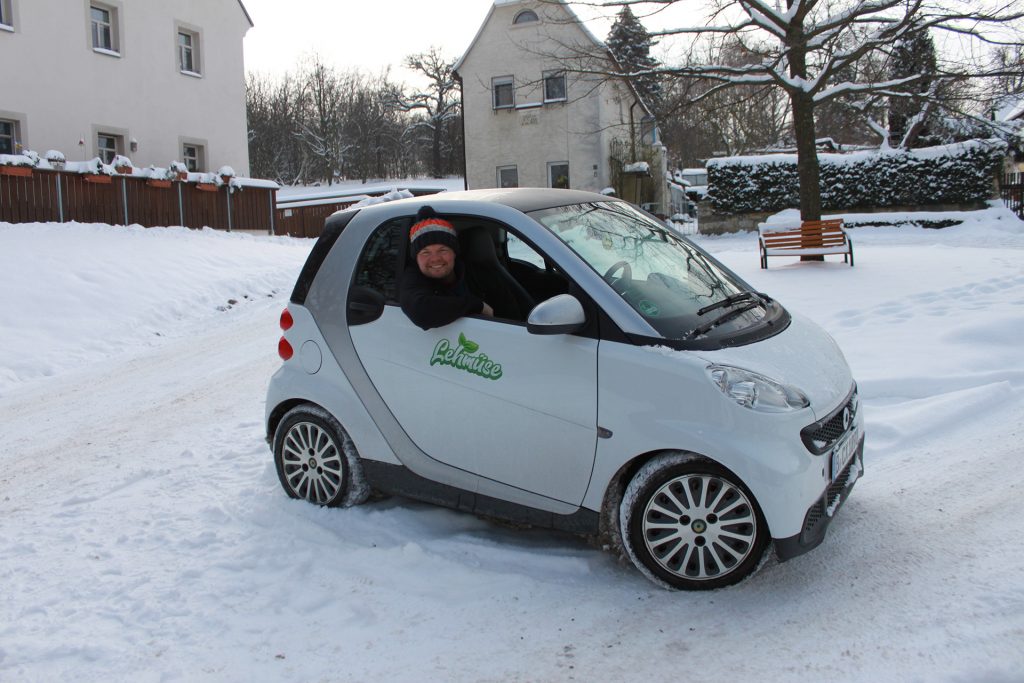 Lehmuese auto 1024x683